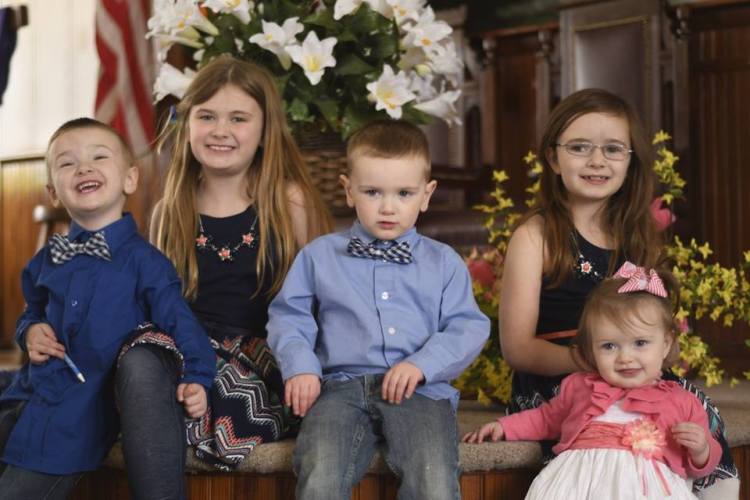 29793241_617811408561788_7744073024095605416_n